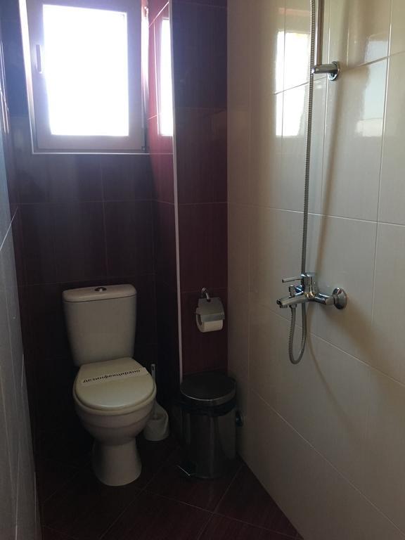 Triglav Edelweiss Guest House Pavel Banya Bagian luar foto