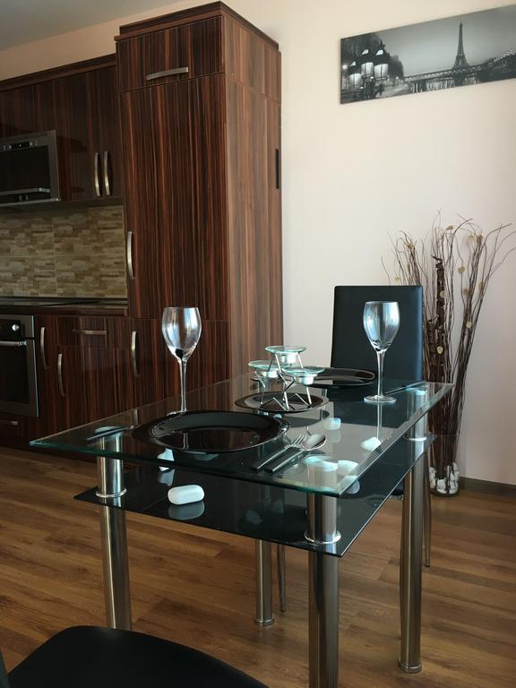 Triglav Edelweiss Guest House Pavel Banya Bagian luar foto